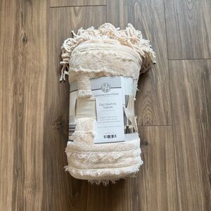 Huntington Home Decorative Throw Blanket
